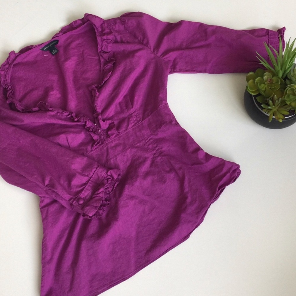 Banana Republic cute top sz 4 in beautiful fuschia